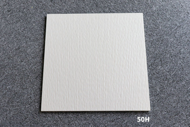 Ladrilhos de porcelana polida branca / mata e foscados 600x600 resistentes ao desgaste